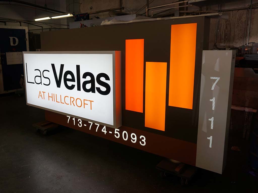 Electric Signs - Houston Sign Company