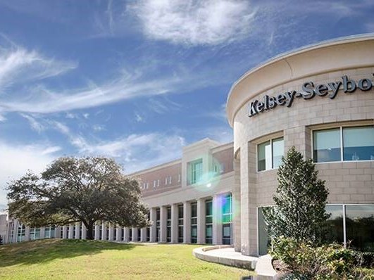 Building-top identification letters on a Kelsey-Seybold clinic campus, built by 4D SignWorx