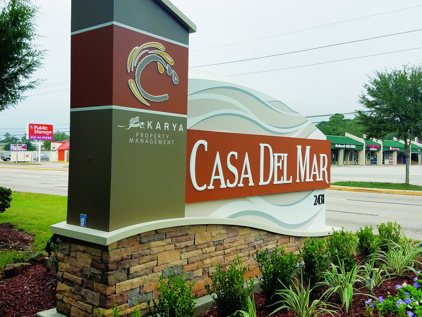 A tower-style community entrance sign for Casa Del Mar, built by 4D SignWorx