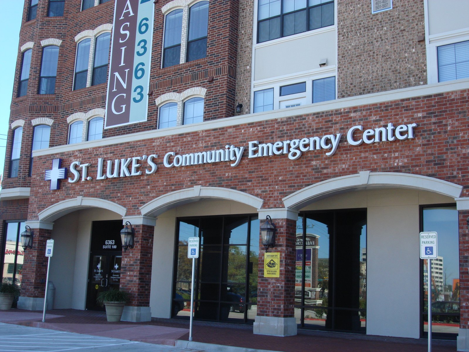 Storefront signage for a community emergency center, built by 4D SignWorx